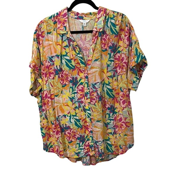Time and Tru Floral Collared Button Down Shirt Short‎ Sleeves - Picture 1 of 5